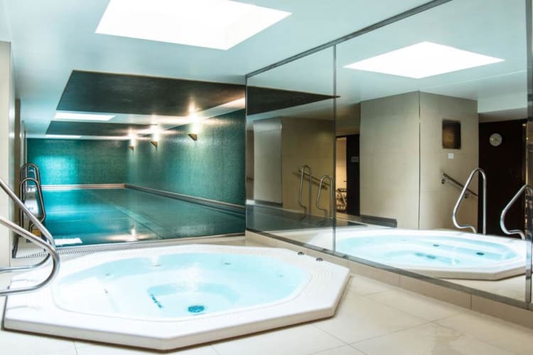 Jacuzzi and Pool